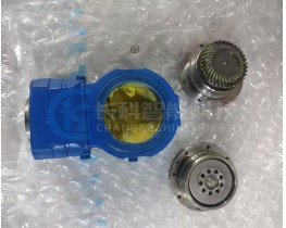 拆一套YASKAWA安川机器人MH6五六轴手腕